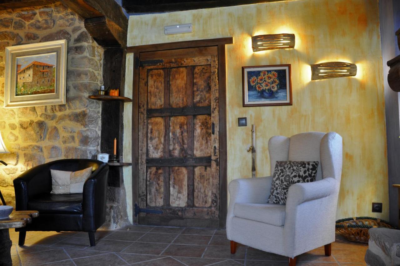 Casa Rural Los Dujos Hotel Gallejones Exterior photo